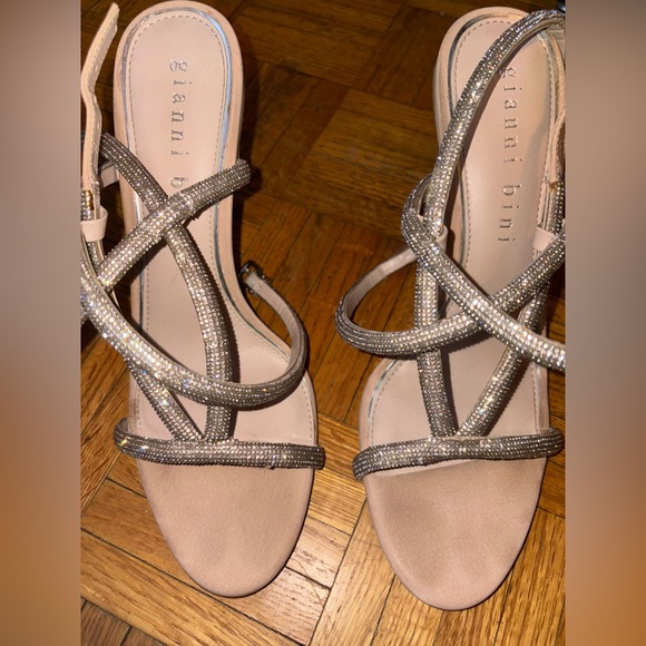 Gianni Bini nude rhinestone heels sz 11 - Picture 1 of 4